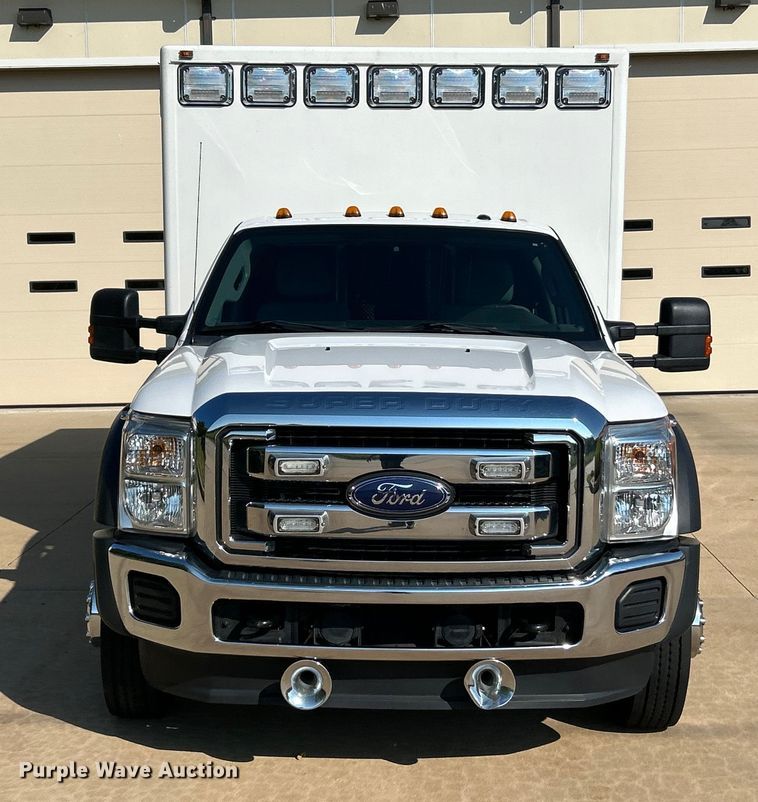 image for item EK4825 2016 Ford F450 Super Duty XLT ambulance