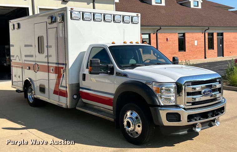 image for item EK4825 2016 Ford F450 Super Duty XLT ambulance