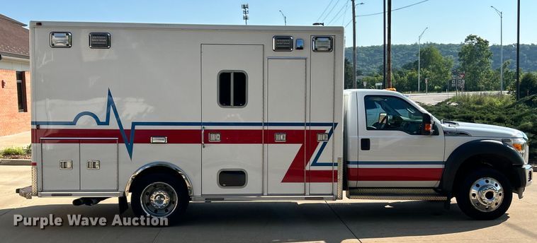 image for item EK4825 2016 Ford F450 Super Duty XLT ambulance