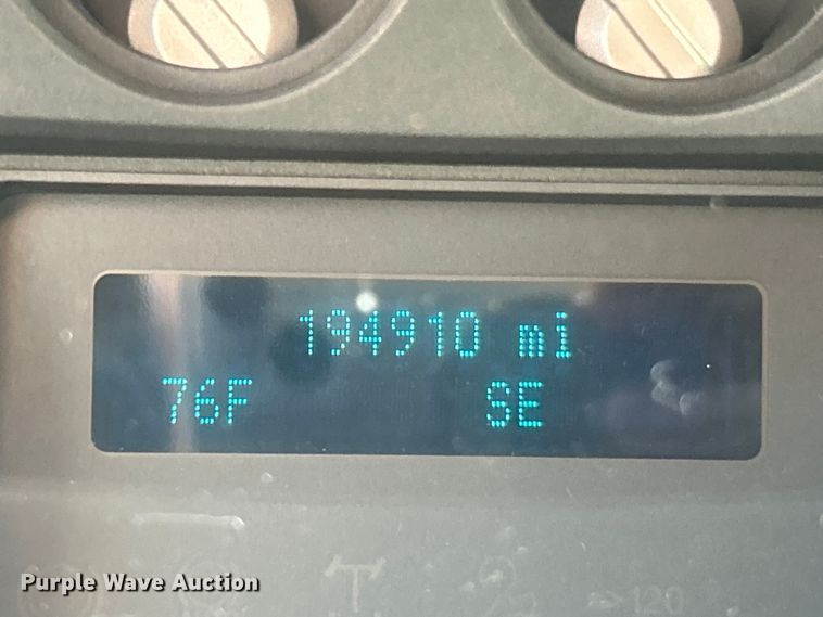 image for item EK4825 2016 Ford F450 Super Duty XLT ambulance