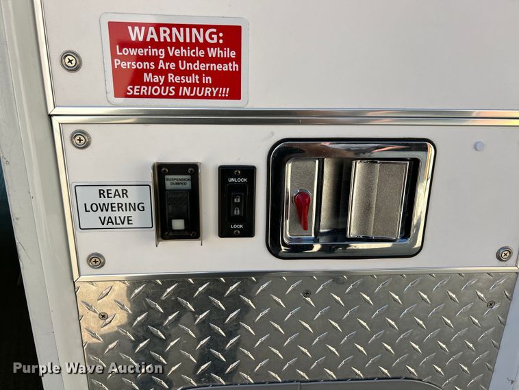 image for item EK4825 2016 Ford F450 Super Duty XLT ambulance