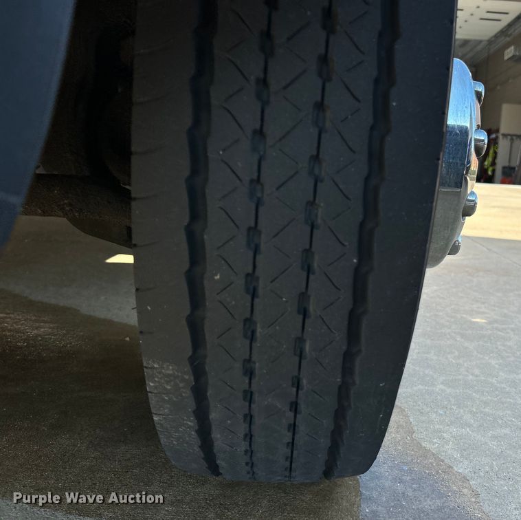 image for item EK4825 2016 Ford F450 Super Duty XLT ambulance