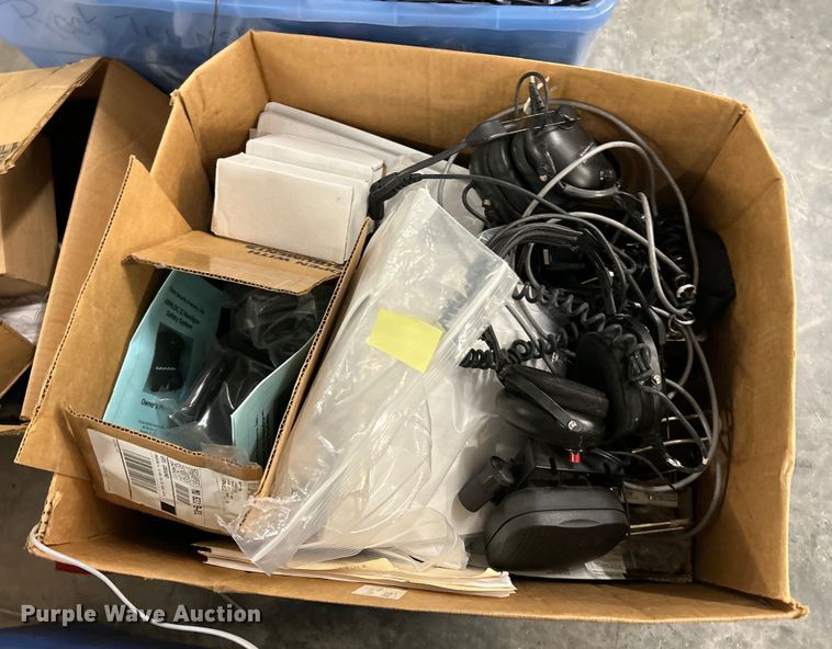 image for item EK4828 Electronics