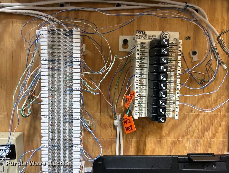 image for item EK4828 Electronics