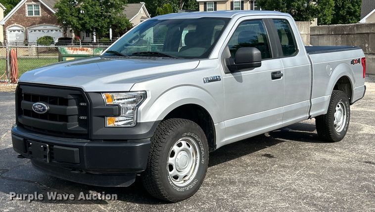 image for item EK4837 2015 Ford F150 XL SuperCab pickup truck