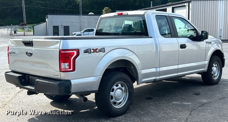 image for item EK4837 2015 Ford F150 XL SuperCab pickup truck