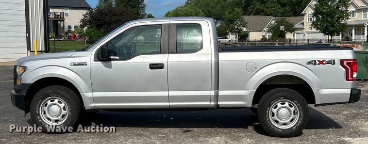 image for item EK4837 2015 Ford F150 XL SuperCab pickup truck