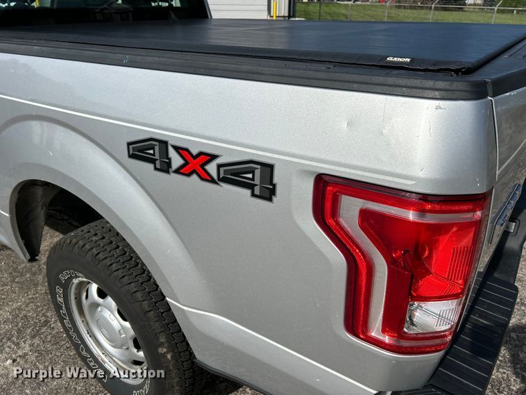 image for item EK4837 2015 Ford F150 XL SuperCab pickup truck