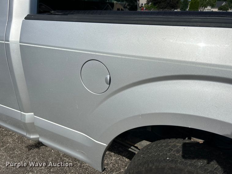 image for item EK4837 2015 Ford F150 XL SuperCab pickup truck