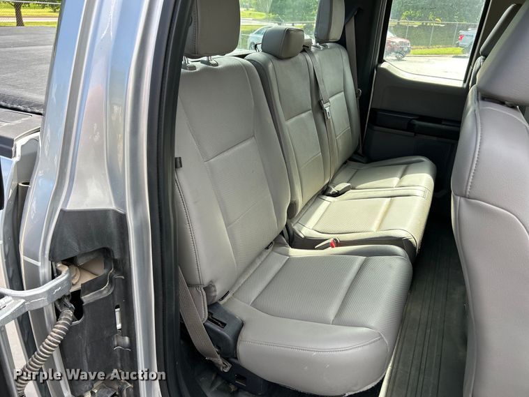 image for item EK4837 2015 Ford F150 XL SuperCab pickup truck