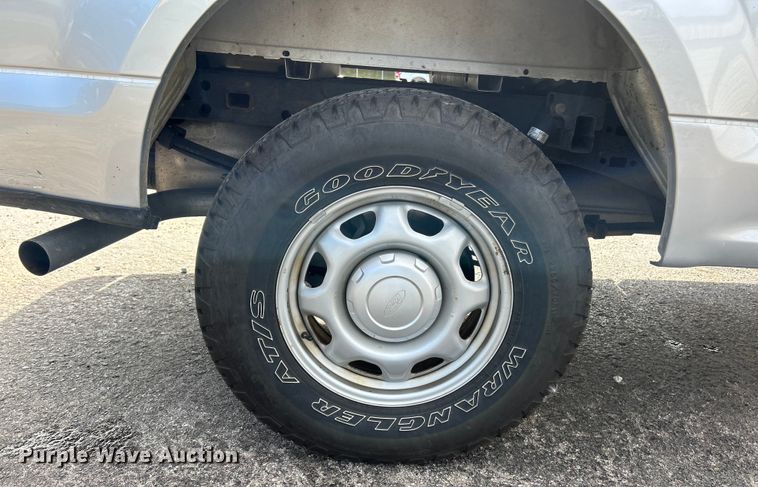 image for item EK4837 2015 Ford F150 XL SuperCab pickup truck