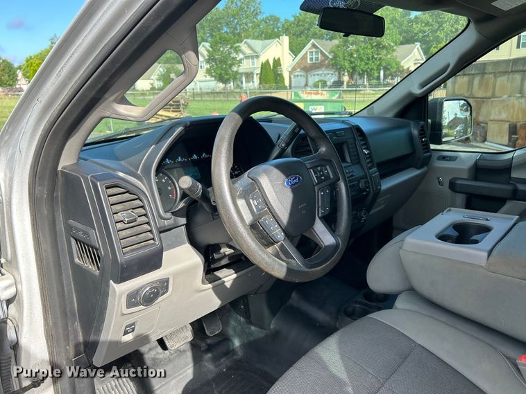 image for item EK4839 2018 Ford F150 XL SuperCab pickup truck