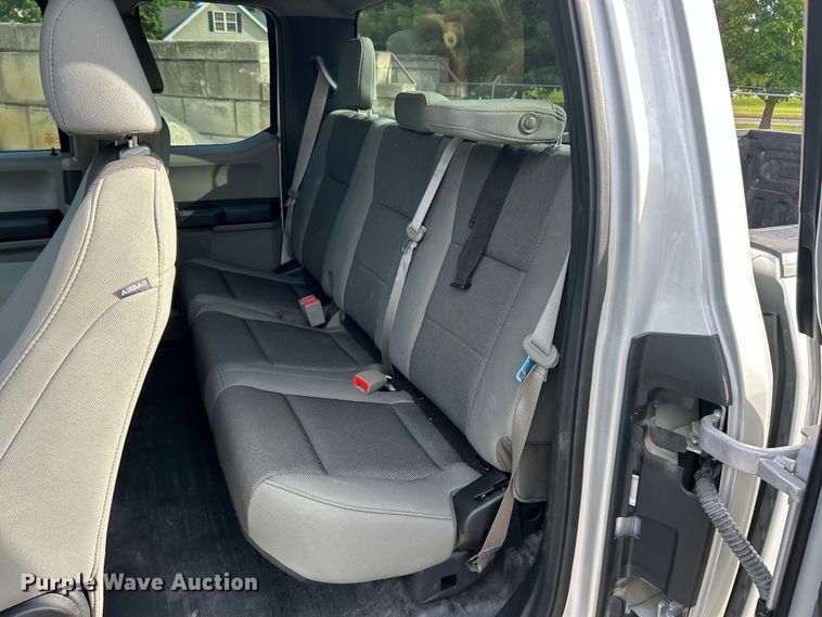 image for item EK4839 2018 Ford F150 XL SuperCab pickup truck