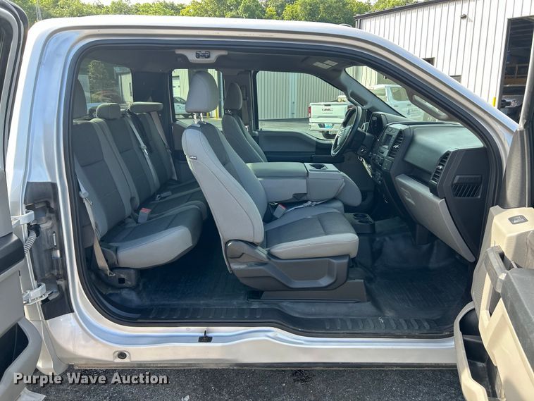 image for item EK4839 2018 Ford F150 XL SuperCab pickup truck