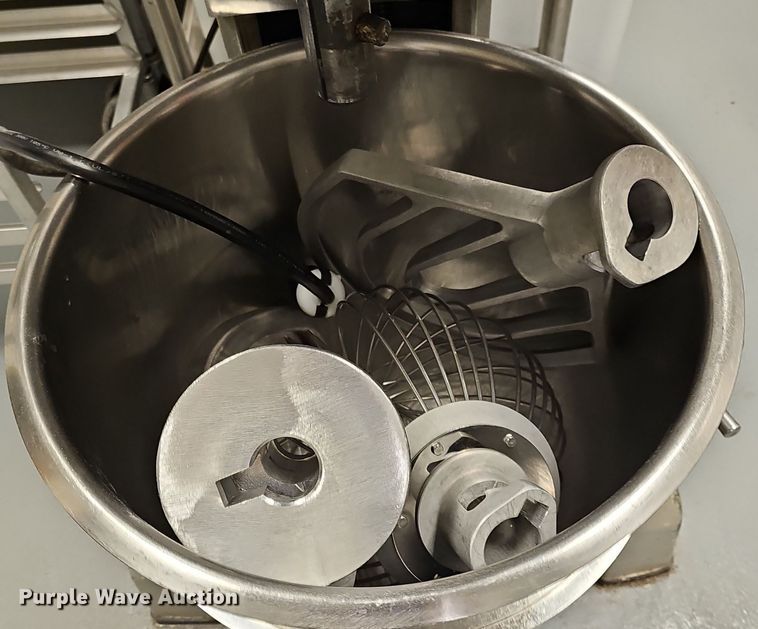 image for item EK5712 Globe  SP60 mixer