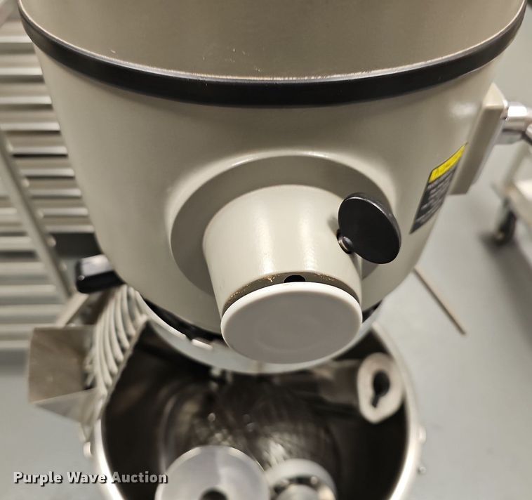 image for item EK5712 Globe  SP60 mixer