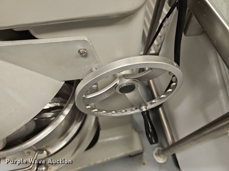 image for item EK5712 Globe  SP60 mixer