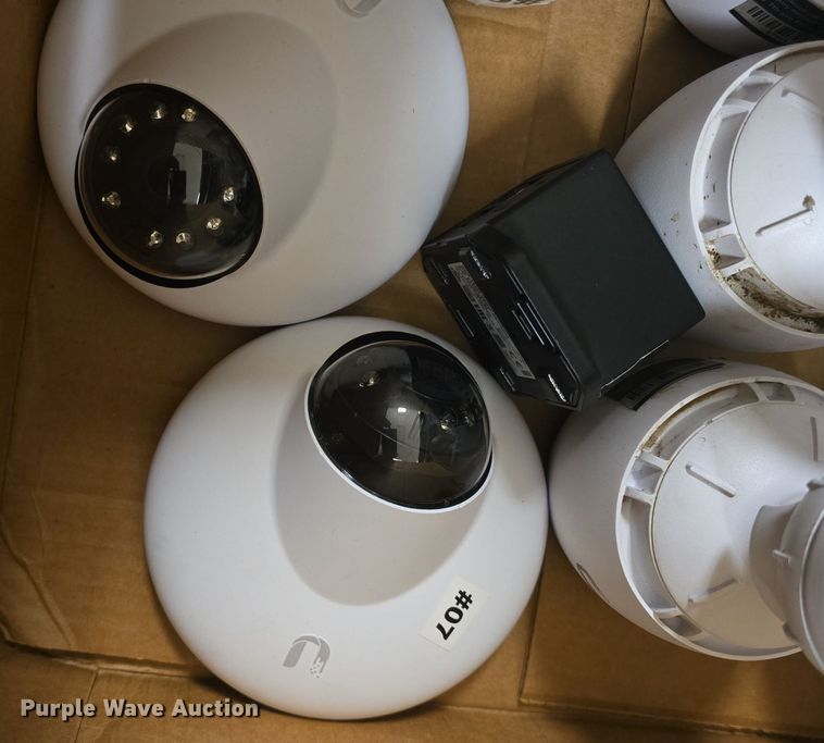 image for item EK5997 Security cameras