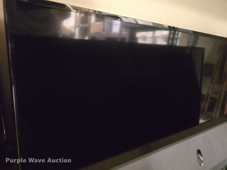 image for item EK6003 (23) televisions