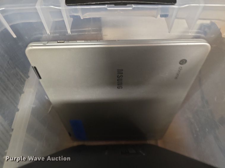 image for item EK6004 Approximately 40 Chromebooks 