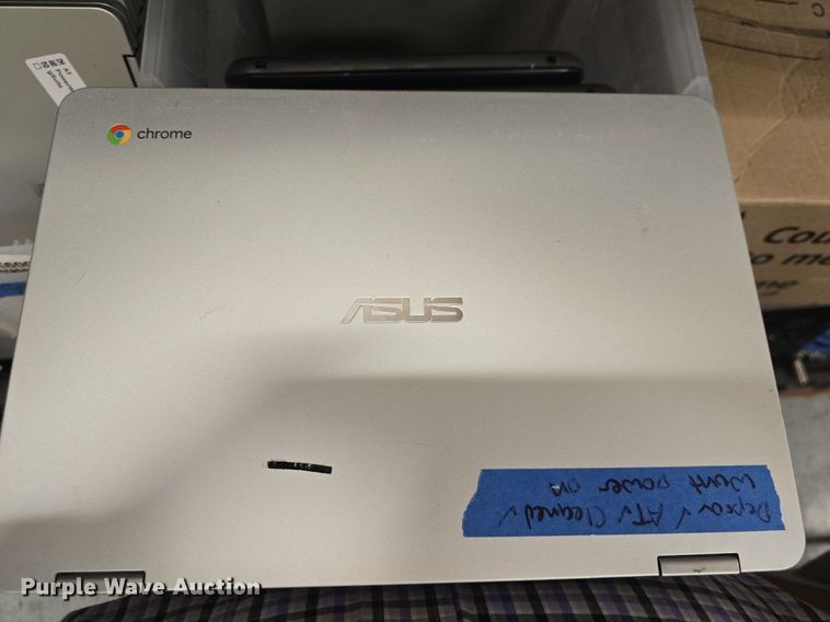 image for item EK6004 Approximately 40 Chromebooks 