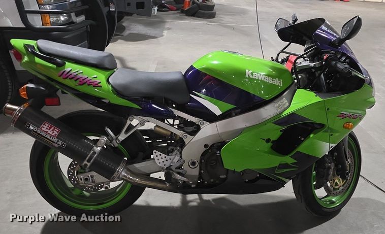 image for item EK6072 2000 Kawasaki  Ninja ZX9R motorcycle