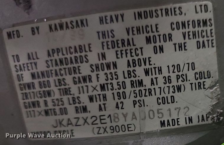 image for item EK6072 2000 Kawasaki  Ninja ZX9R motorcycle