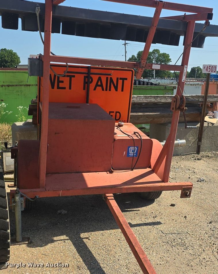 image for item EK6080 Wanco arrow board trailer