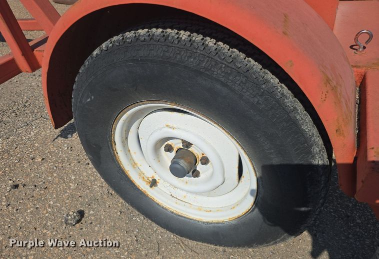 image for item EK6080 Wanco arrow board trailer