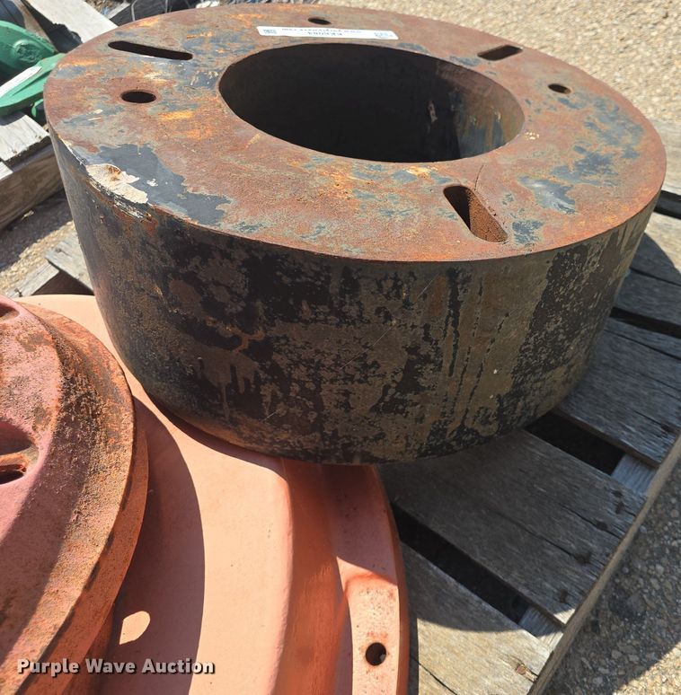 image for item EK6084 Tractor wheel parts