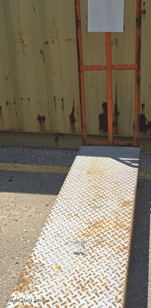 image for item EK6085 Building materials