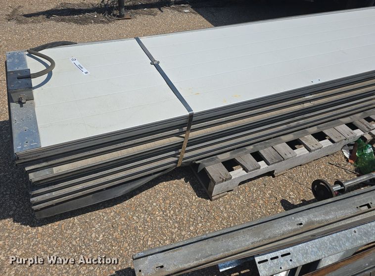 image for item EK6085 Building materials