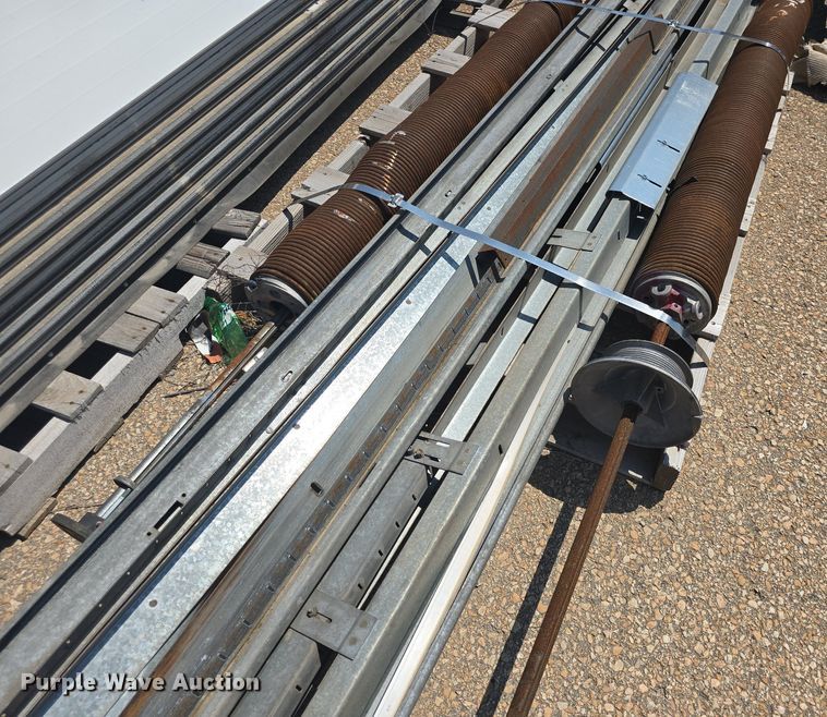 image for item EK6085 Building materials