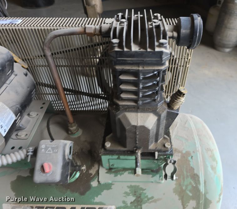 image for item EK6102 Dayton Speedaire 4B234D air compressor