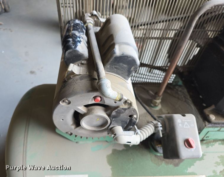 image for item EK6102 Dayton Speedaire 4B234D air compressor