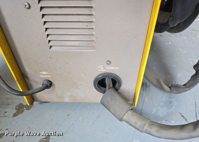 image for item EK6108 ESAB PCM500i  plasma cutter