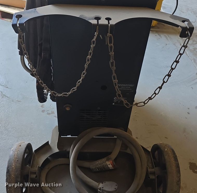 image for item EK6110 Miller Millermatic 350P welder