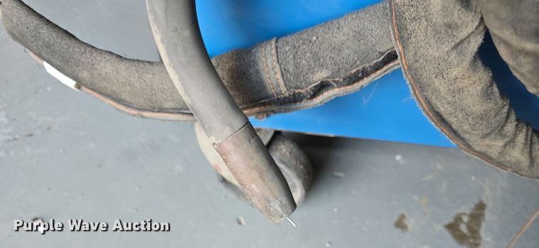 image for item EK6110 Miller Millermatic 350P welder