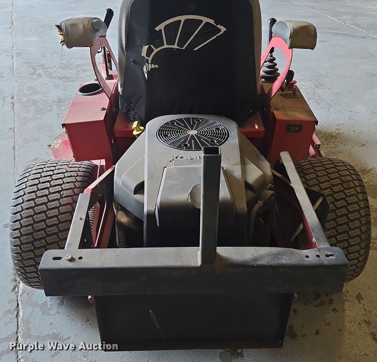 image for item EK6111 2011 Country Clipper Jazee Pro ZTR lawn mower