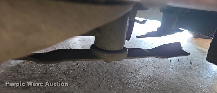 image for item EK6111 2011 Country Clipper Jazee Pro ZTR lawn mower