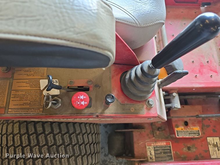 image for item EK6111 2011 Country Clipper Jazee Pro ZTR lawn mower