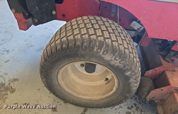 image for item EK6111 2011 Country Clipper Jazee Pro ZTR lawn mower