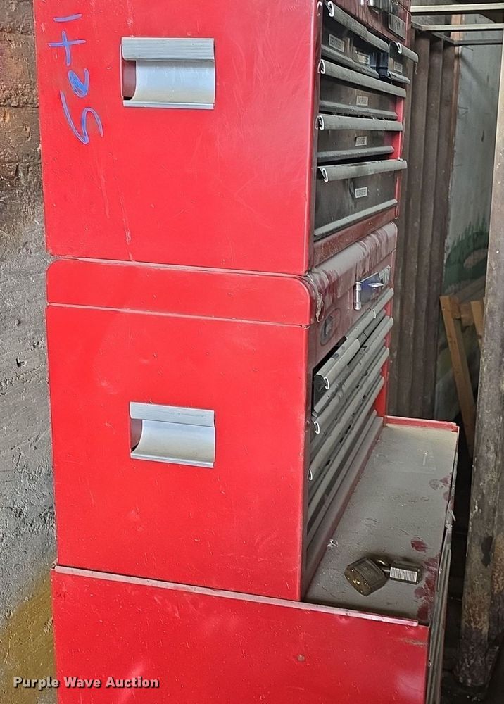 image for item EK6112 (3) toolboxes