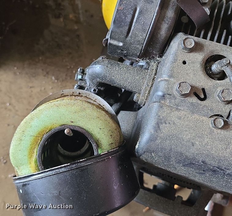 image for item EK6114 McCulloch Mite-E-lit generator