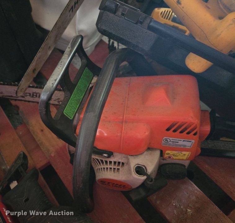 image for item EK6116 Tools