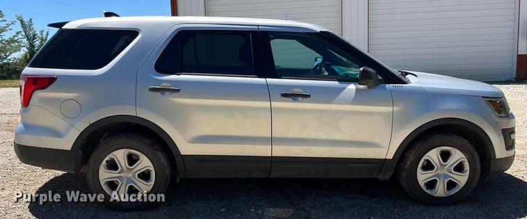 image for item EK8635 2016 Ford Explorer Police Interceptor  SUV