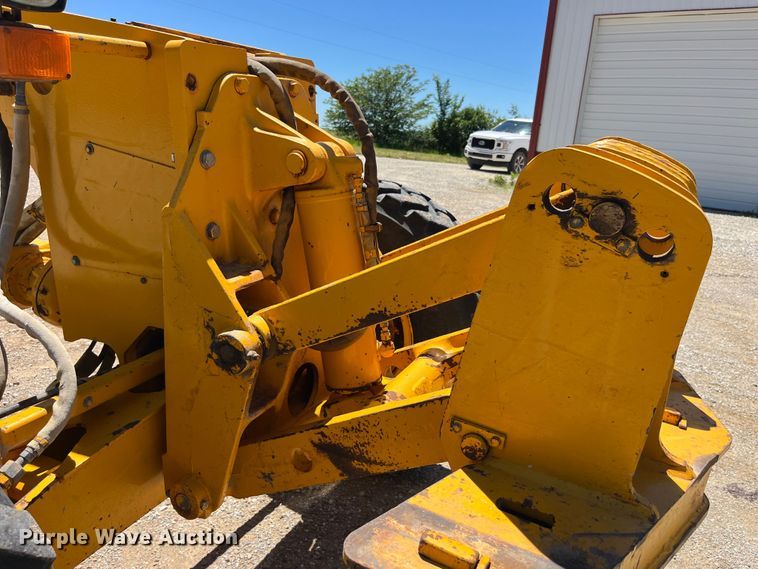 image for item EK8636 1990 John Deere 772B-H motor grader