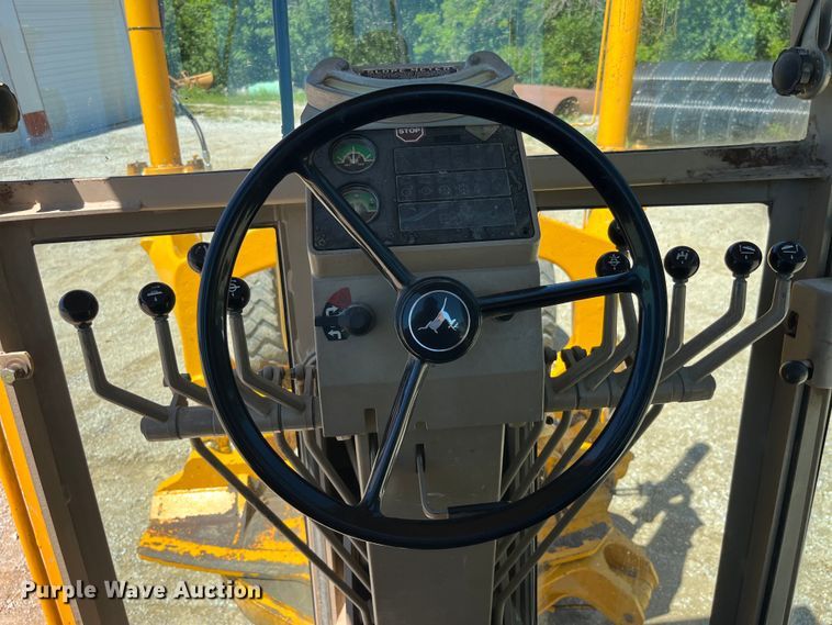 image for item EK8636 1990 John Deere 772B-H motor grader