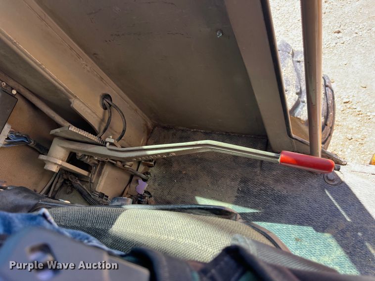 image for item EK8636 1990 John Deere 772B-H motor grader