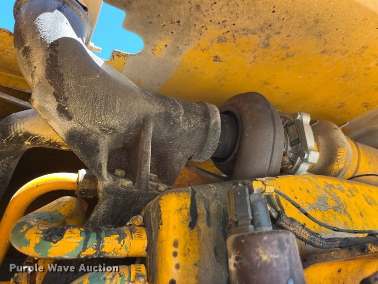 image for item EK8636 1990 John Deere 772B-H motor grader